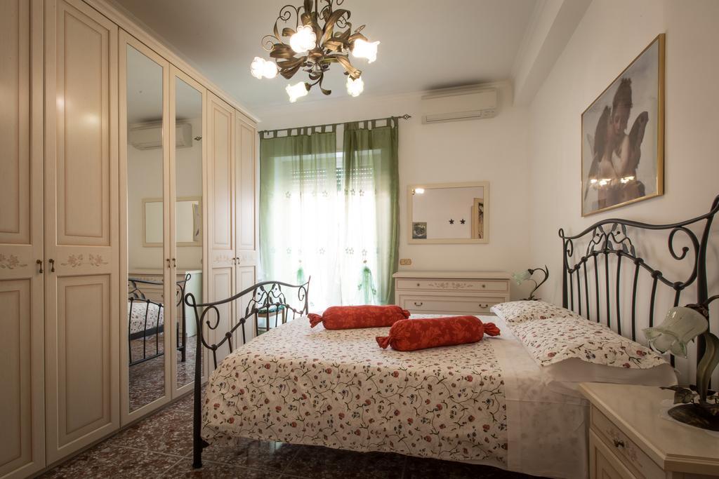 La Primavera Holidayhouse Best Place For Jubilee 2024-2026 ภายนอก รูปภาพ